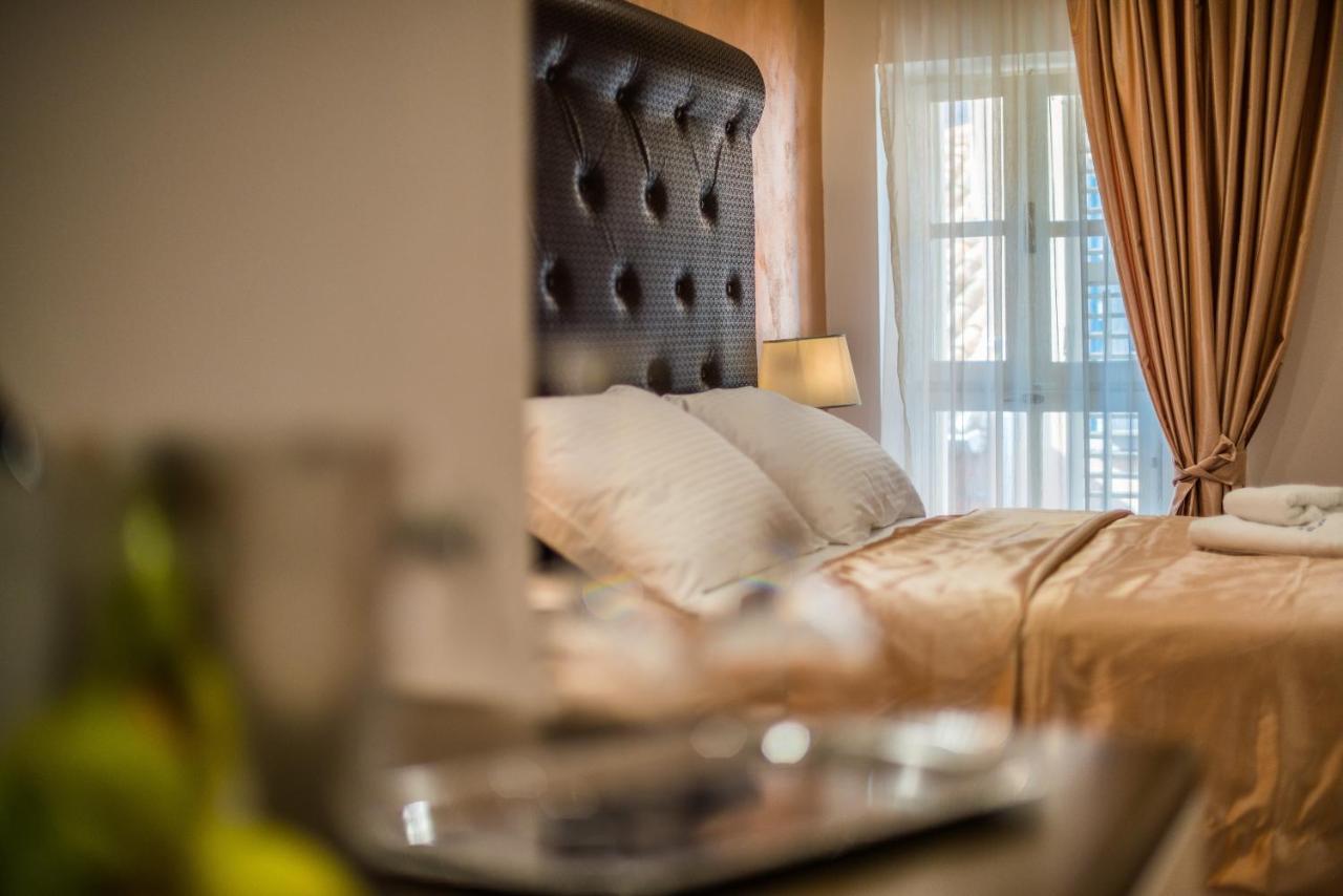 Bella Natka Bed And Breakfast Ровинь Экстерьер фото