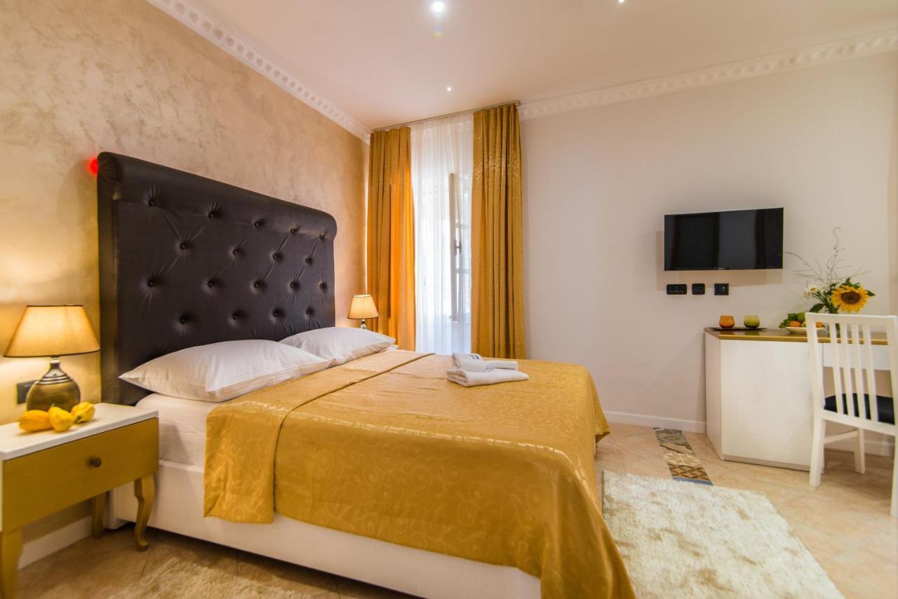 Bella Natka Bed And Breakfast Ровинь Экстерьер фото