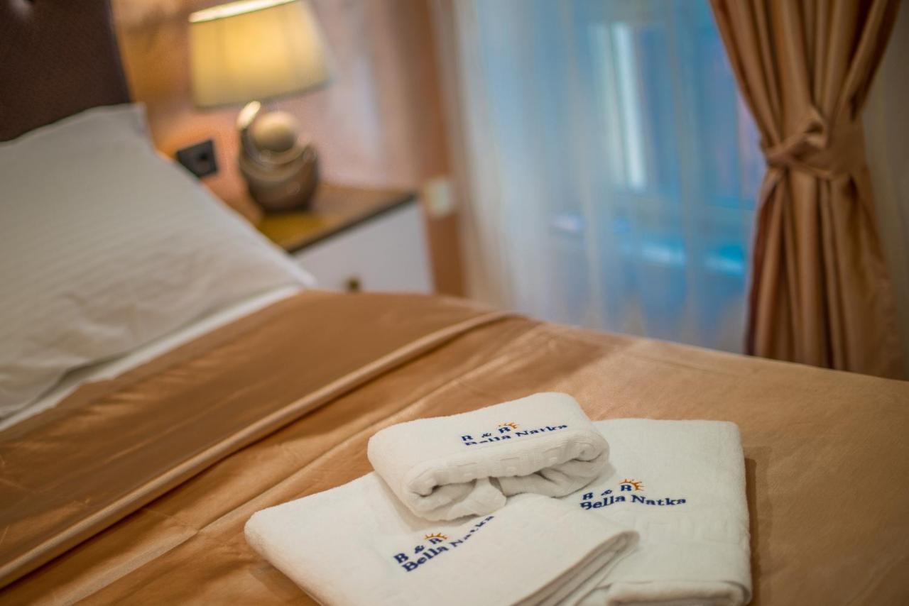 Bella Natka Bed And Breakfast Ровинь Экстерьер фото
